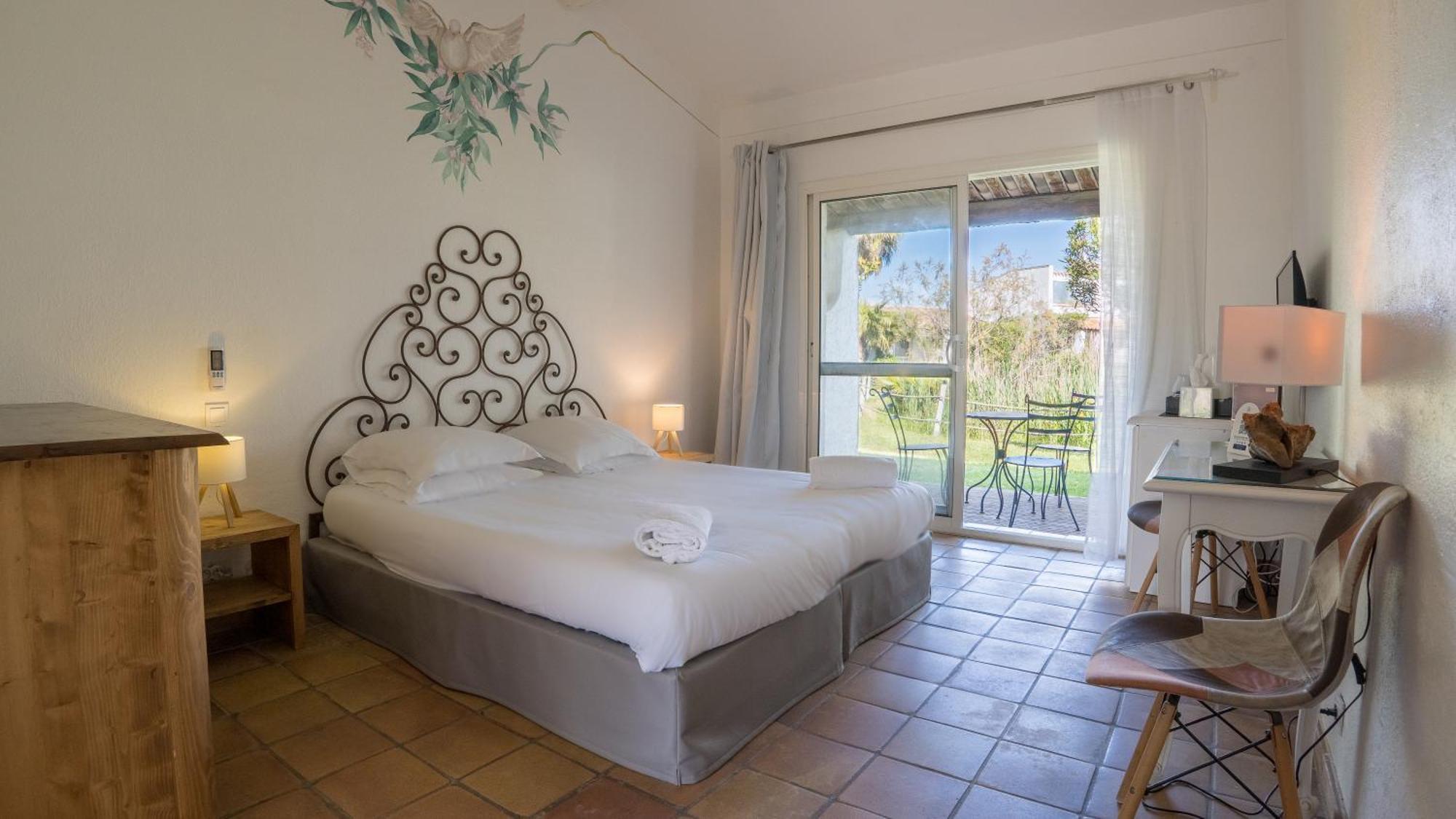 La Tramontane Hotel Saintes-Maries-de-la-Mer Kültér fotó